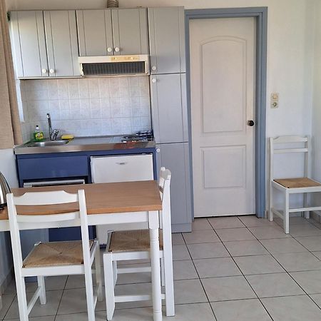 Artemis Apartments Kalýves Eksteriør bilde