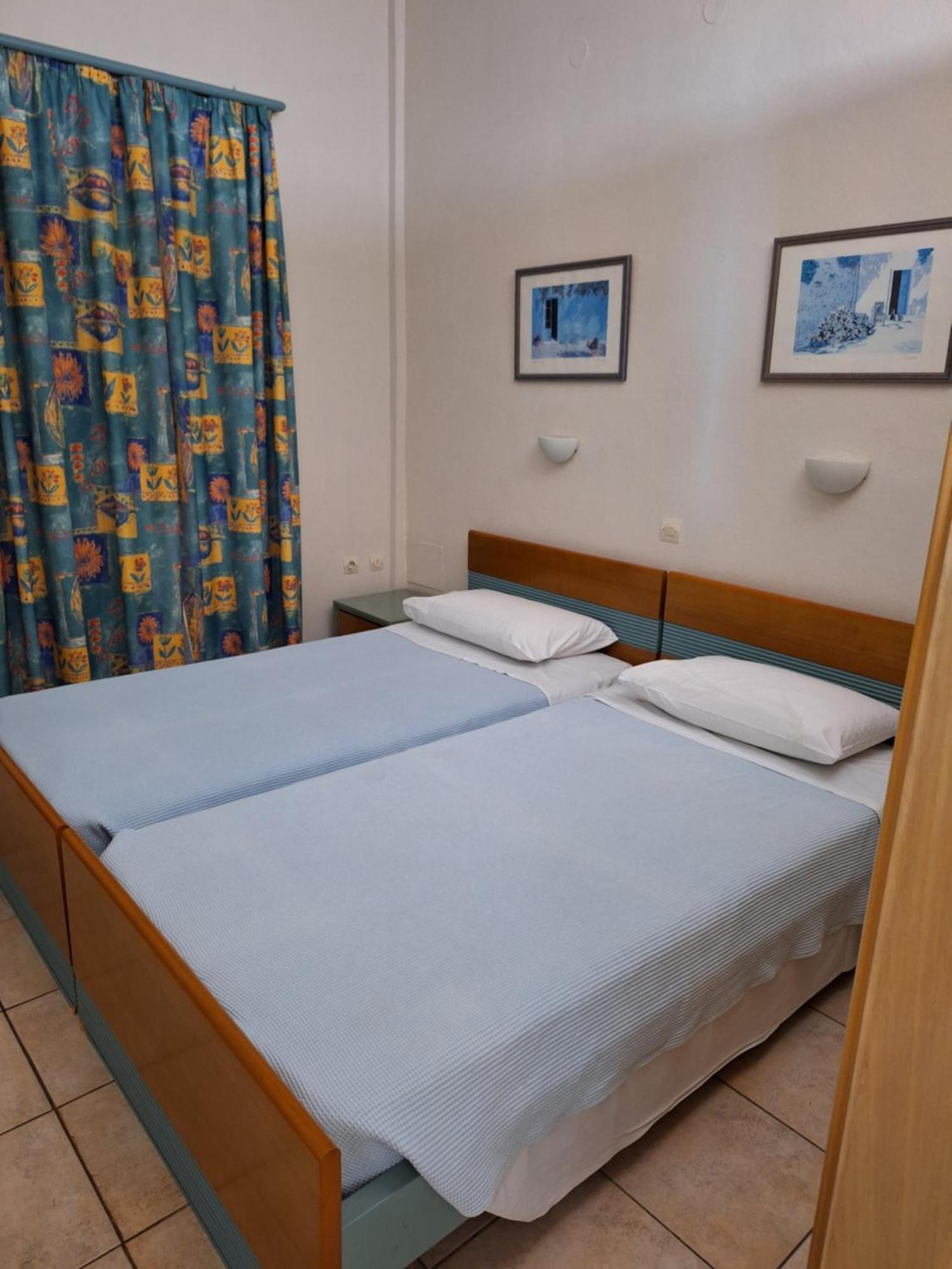 Artemis Apartments Kalýves Eksteriør bilde