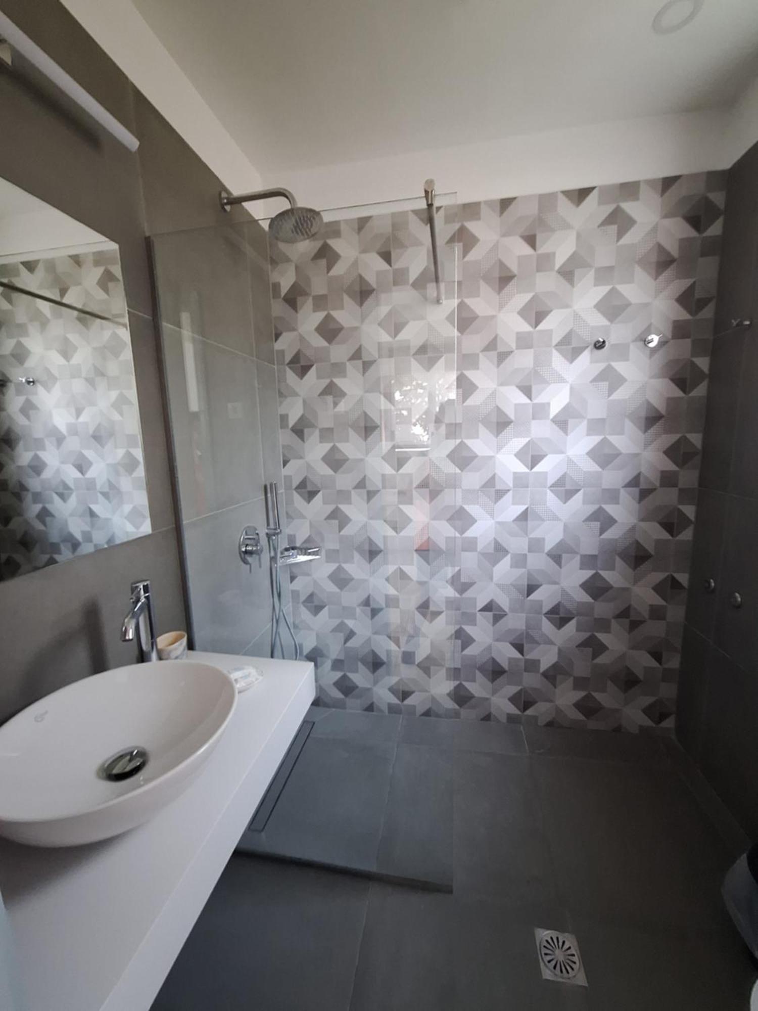 Artemis Apartments Kalýves Eksteriør bilde